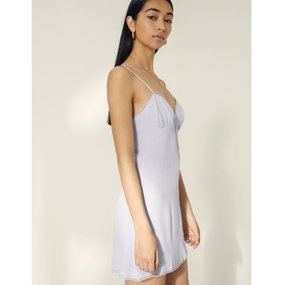 Aritzia Dresses & Skirts - Aritizia Wilfred Splendour Mini Slip Dress